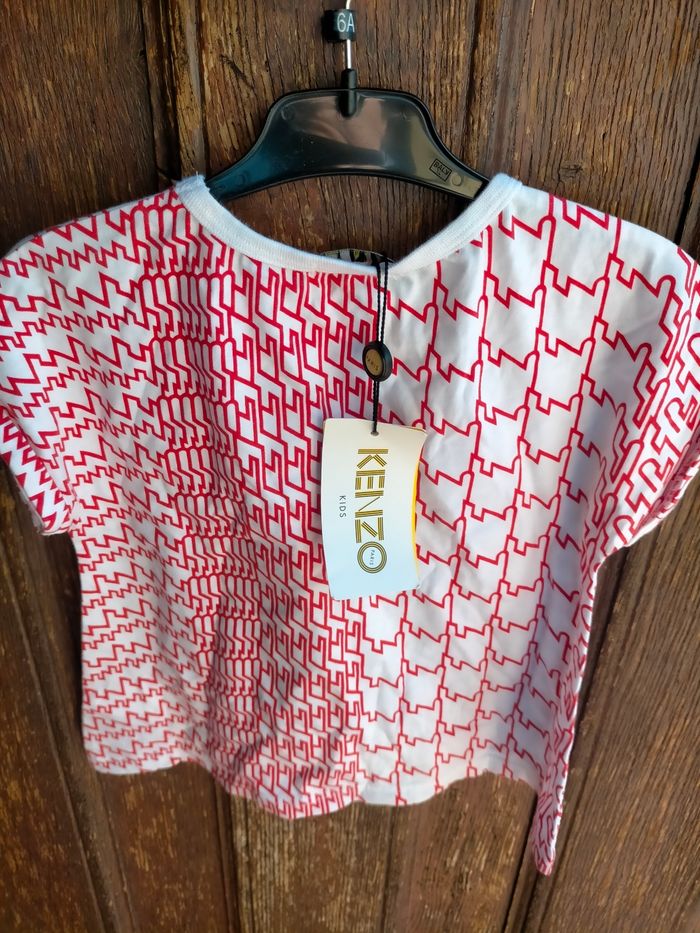 Ravissant tee shirt Kenzo neuf 6 ans - photo numéro 4
