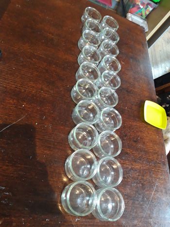 Lot 20 pots bas en verre