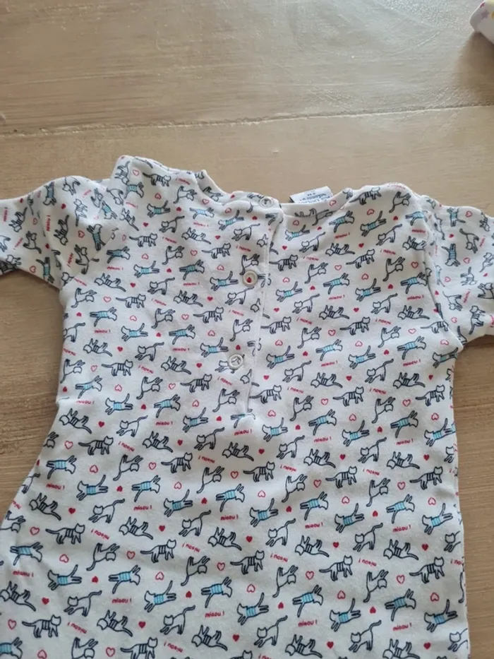 Pyjama chat sans pieds les bébés sont comme ça 6 mois - photo numéro 4