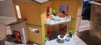 Maison moderne playmobil