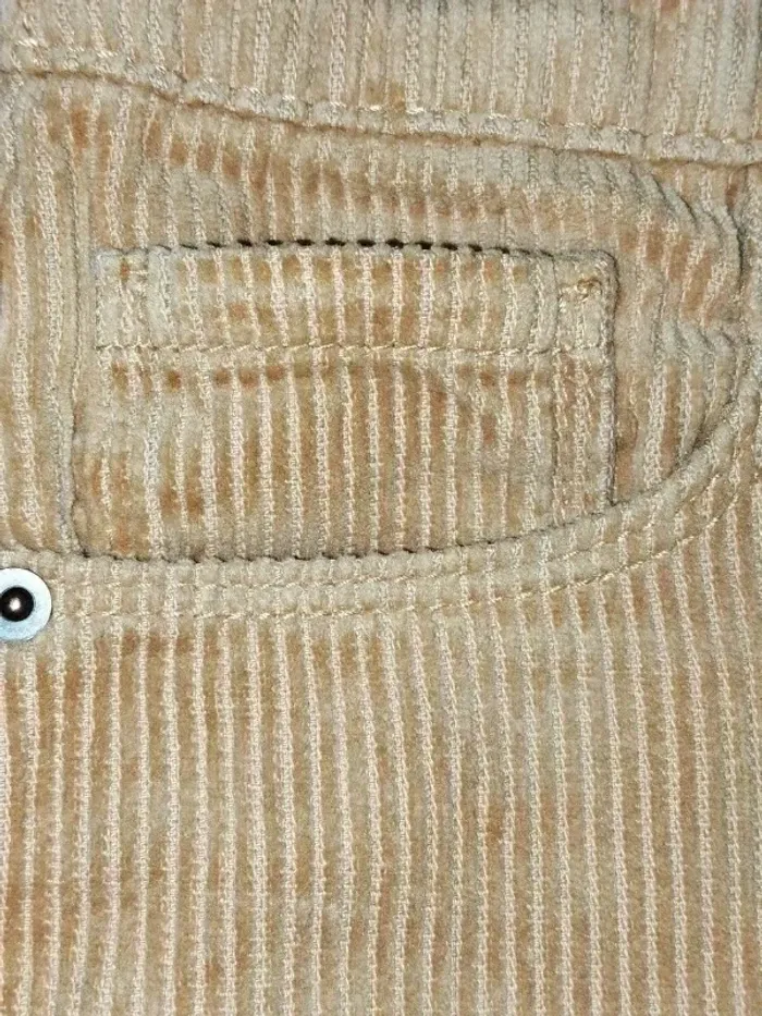 Pantalon large velours côtelé KIABI beige fille 9 à 10 ans  7529865625 - photo numéro 6