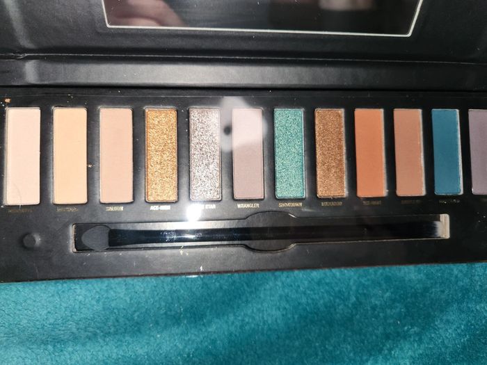Palette maquillage neuve - photo numéro 2