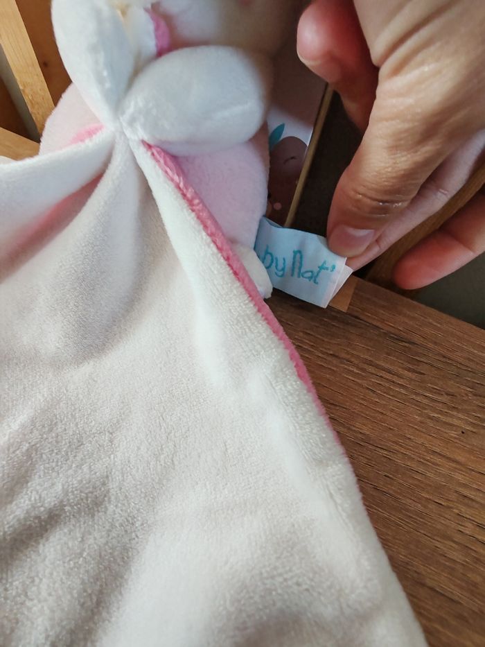 Lapin blanc et rose baby nat neuf - photo numéro 2