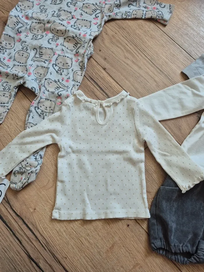 👶 Lot 9 mois fille – 5 pièces - photo numéro 7