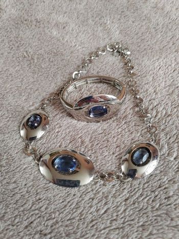 Parure collier er bracelet argentée