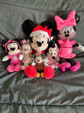 Lots peluches Minnie
