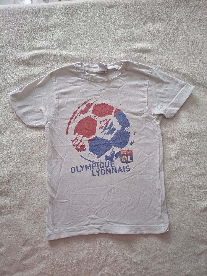 T shirt OL 6 ans