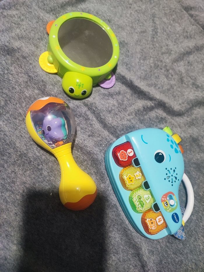 P'tit musicien mes premiers instruments vtech