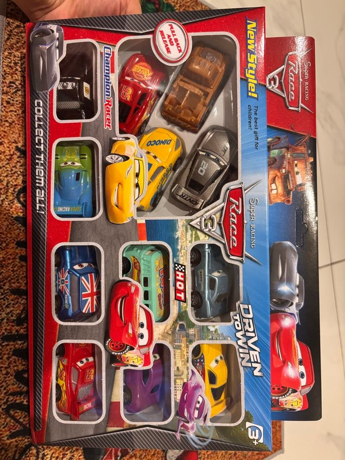 Coffret 12 voitures cars - photo numéro 2