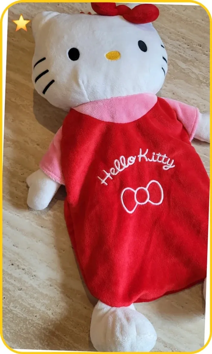 Peluche / Doudou Hello Kitty Sanrio rouge & rose avec poche - Neuf sans étiquette - photo numéro 3