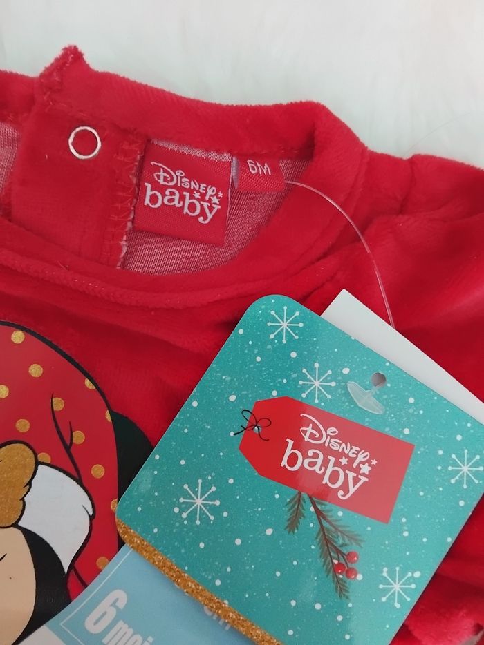 Robe Minnie Noël Disney ,neuf avec étiquettes, taille  6 mois - photo numéro 3