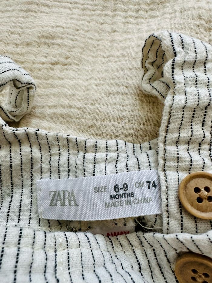 Lot 1 short 1 salopette Zara 6-9M / 74cm - photo numéro 3