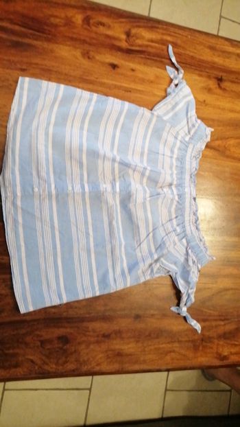 Chemise épaule dénudé