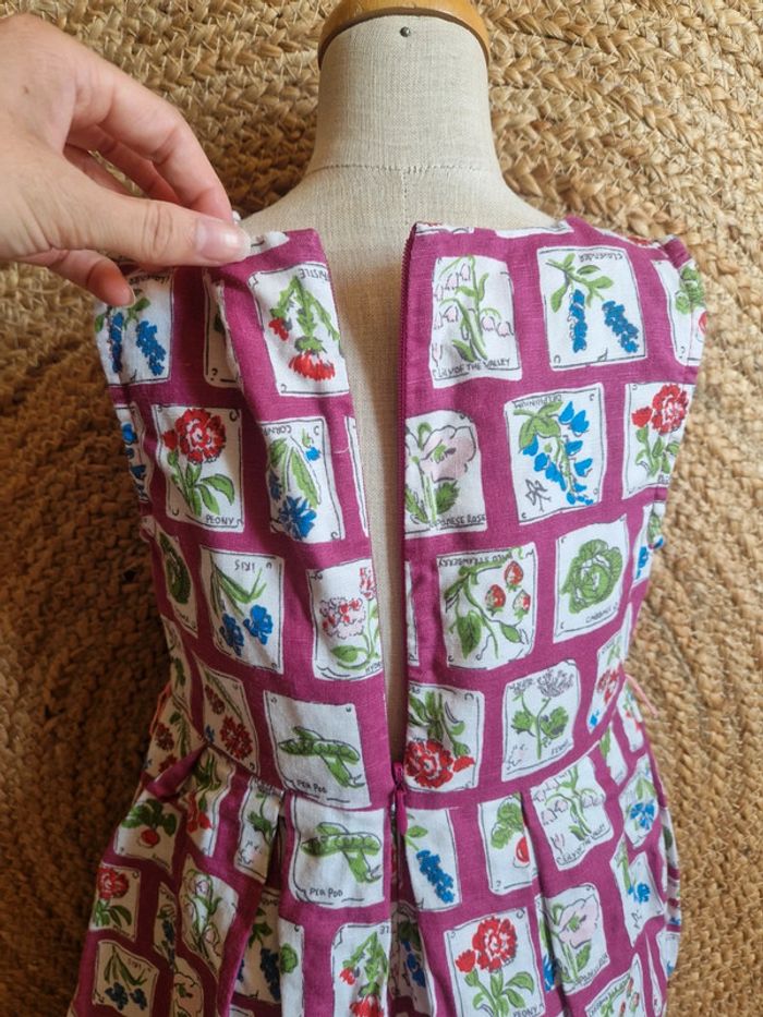 Jolie robe fleurie en lin fille mini boden 3ans - photo numéro 5