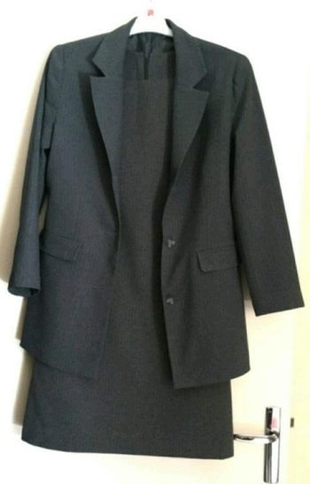 Ensemble gris