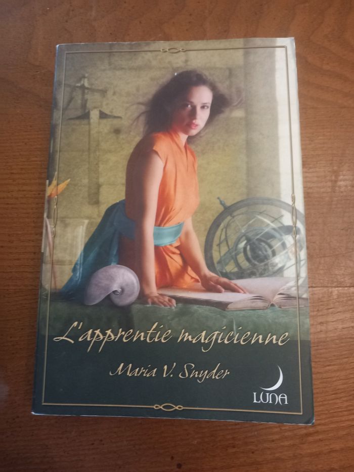 Livre l'apprentie magicienne