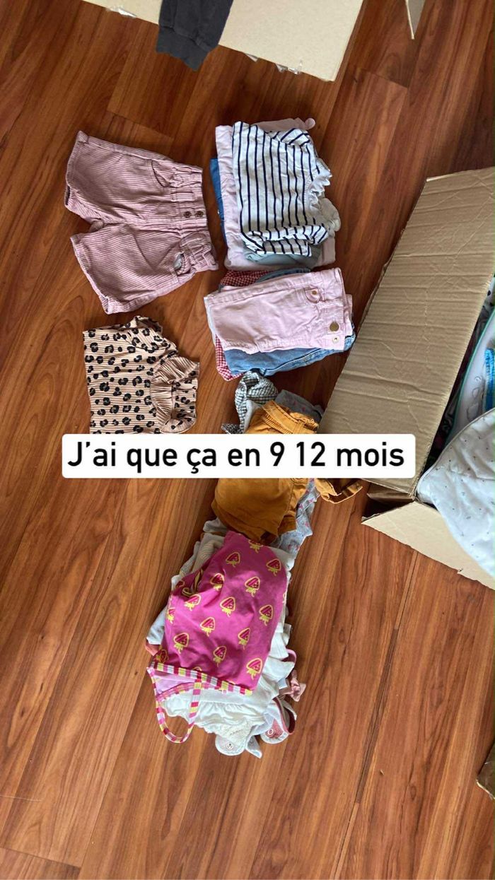 Lot de vêtement 9 et 12 mois