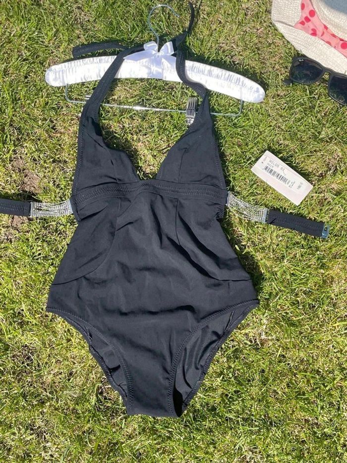 Maillot de bain neuf XS pain de sucre - photo numéro 3
