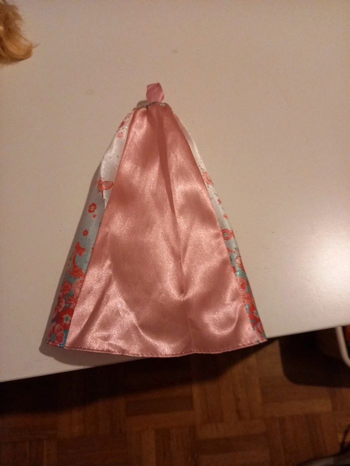 Robe longue barbie ou assimilées - photo numéro 2