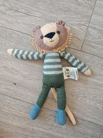 Lion sostrene grene