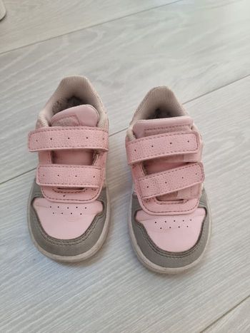 Chaussures filles pointure 21