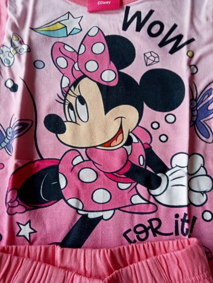 Ensemble ou pyjama short Minnie - photo numéro 5