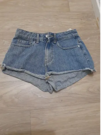 short taille 32