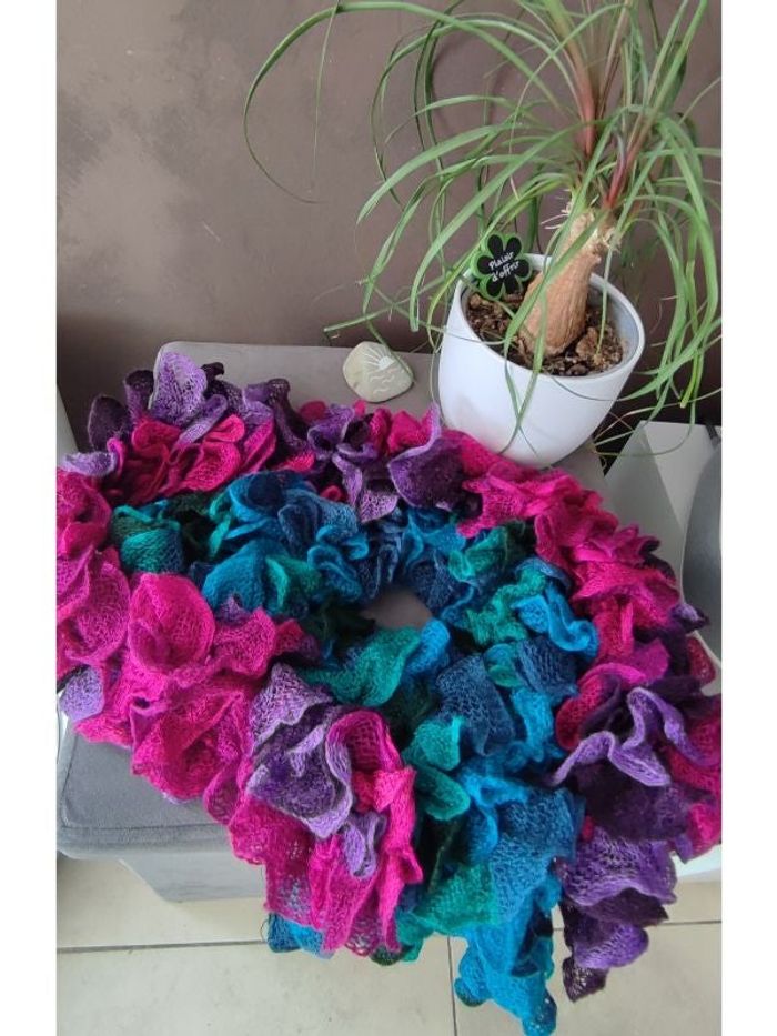 Lot 2 écharpes laine papillon