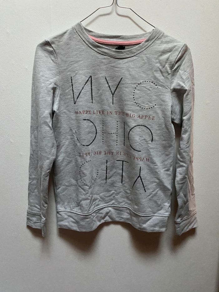 Pull gris