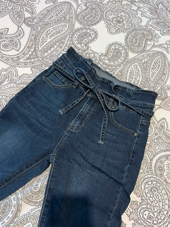 Jeans taille empire - photo numéro 3