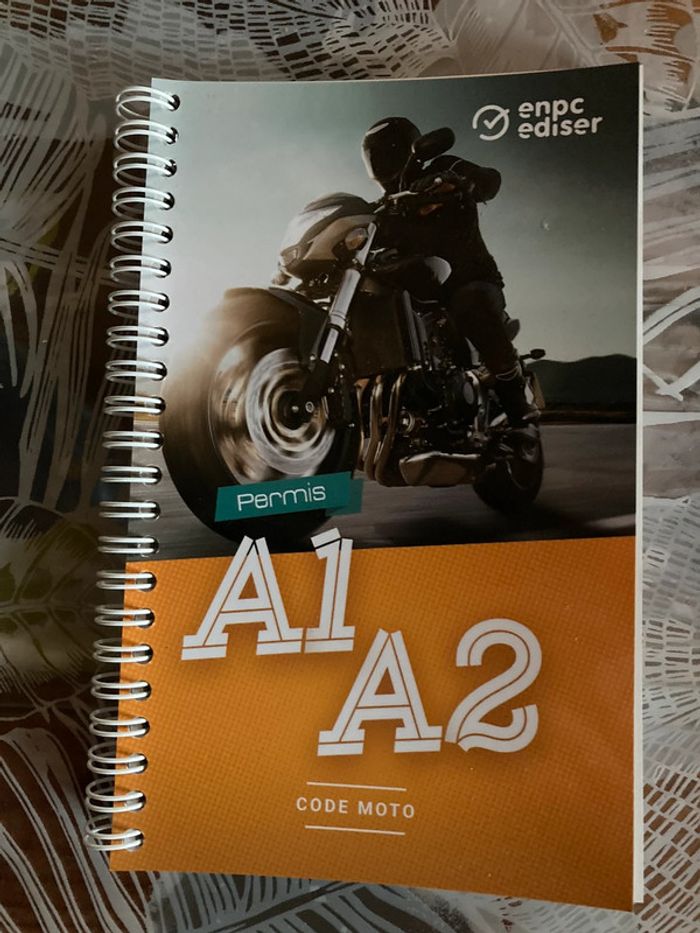 Livret prépa code moto neuf