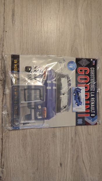 Fascicule complet scellé numéro 88 n°88 Renault R8 Gordini 1/8 1/8ème Eaglemoss Collections #D61