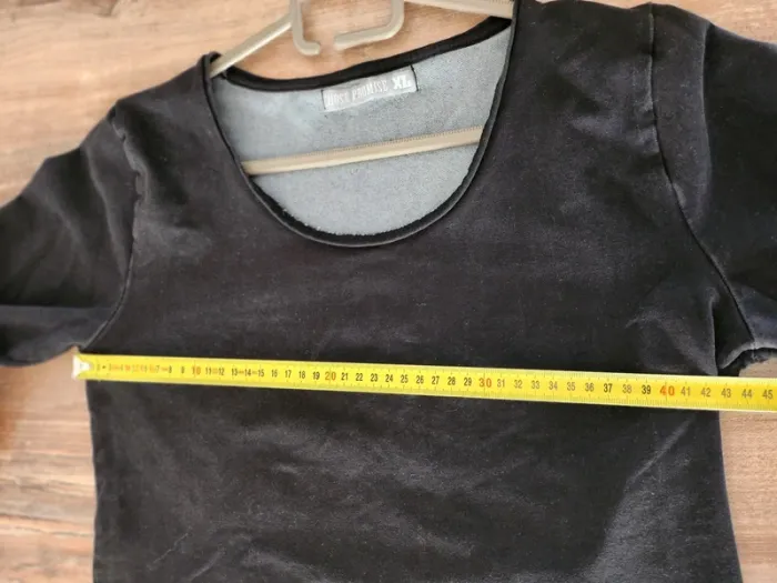 Tee-shirt haut manches longues taille 42 noir en excellent état Chose promise - photo numéro 5