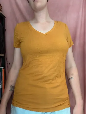 T-shirt souple moutarde