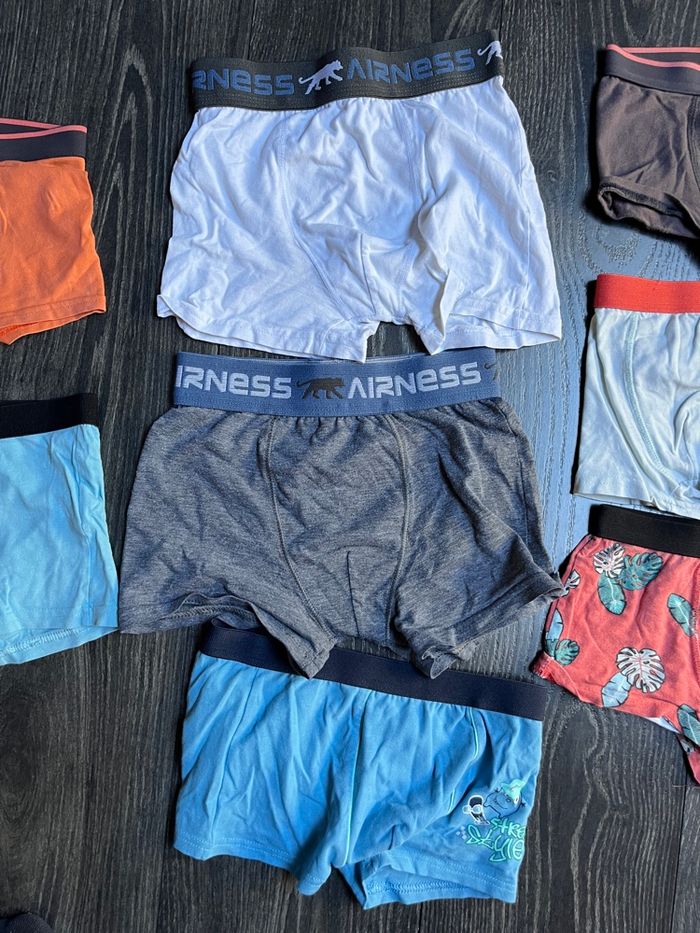 Lot de 8 boxers/ caleçons  6/8 ans - photo numéro 3