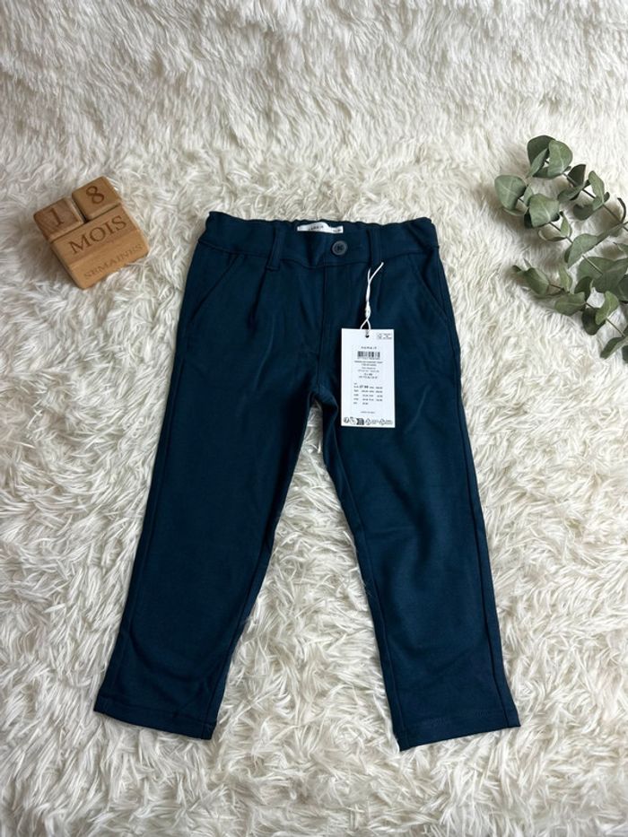 Pantalon bleu marine name it taille 18-24 mois