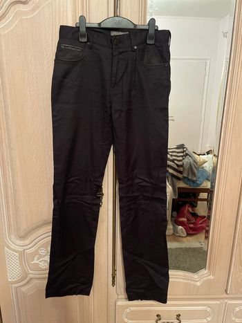 Pantalon noir, homme