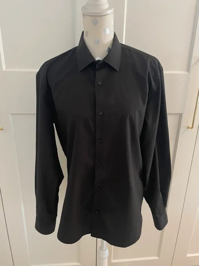 Chemise homme noire, taille L
