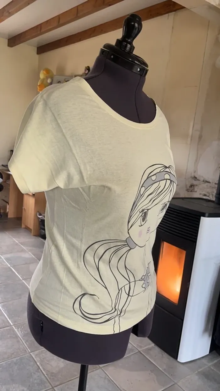T shirt - photo numéro 2