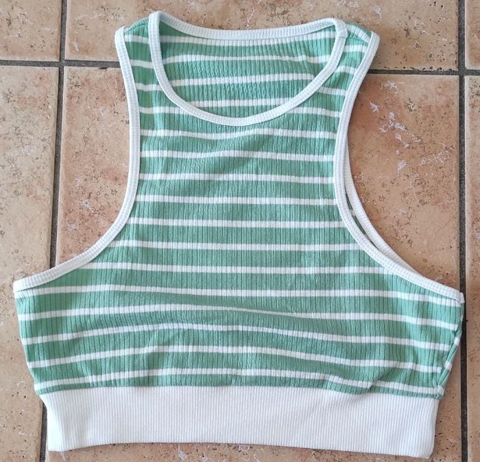 Top rayé vert et blanc Shein S
