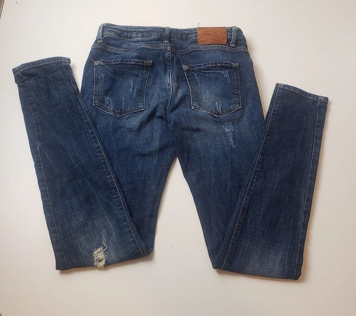 Jean's troué Zara taille 36 - photo numéro 2