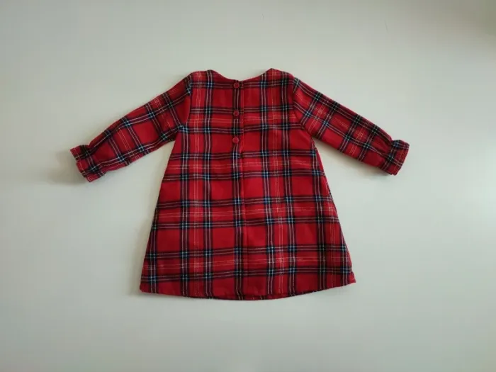 Robe 6 mois - photo numéro 2