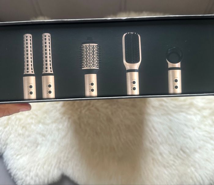 Soufflante 4 en 1 - Sèche & Coiffe, Lisse & Boucle - photo numéro 4