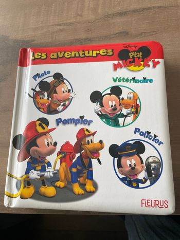 Livre les aventures de Mickey 