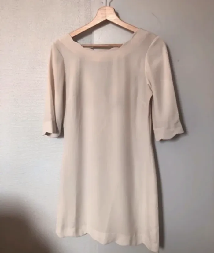 Robe neuve asos festonné