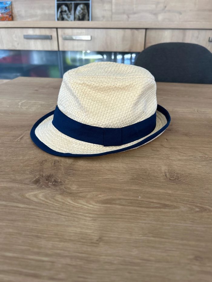 Chapeau