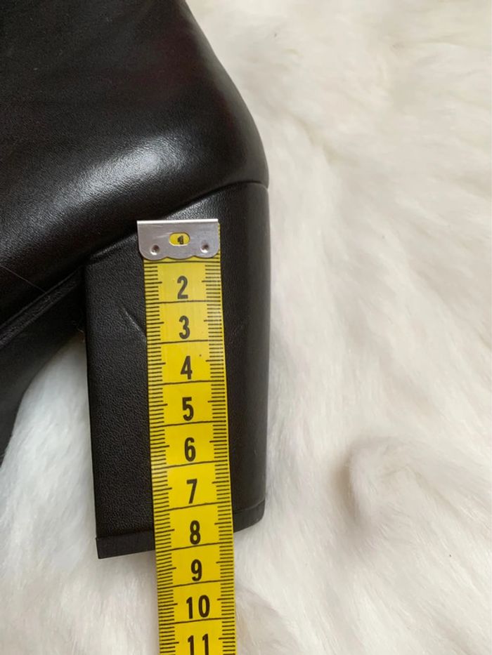 Boots bottine en Cuir Noir neuve avec Étiquette - photo numéro 8