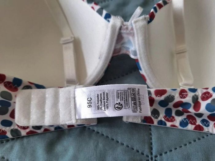 soutien-gorge taille 95 C - photo numéro 6