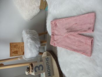 Jolie pantalon elastique velour rose poudre Tex bebe fille 3 mois 
