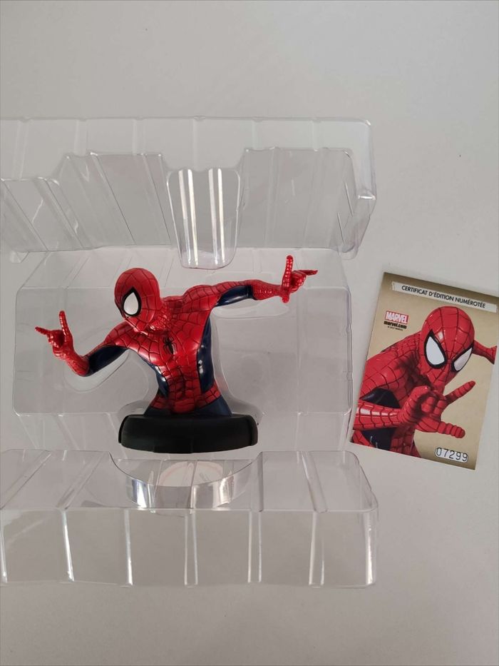 Lot de 3 figurines Marvel (avec certificats d'édition numérotés) - photo numéro 7